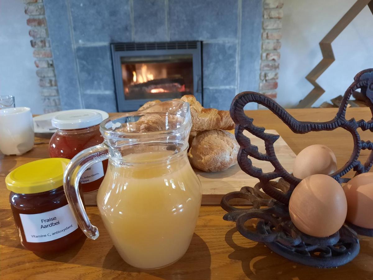 مبيت وإفطار دربي Aux Saveurs D'Enneille المظهر الخارجي الصورة